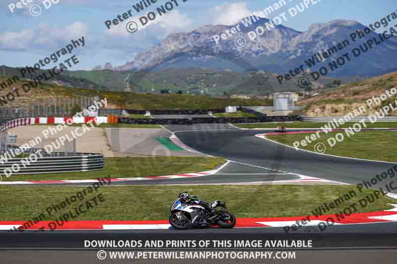 cadwell no limits trackday;cadwell park;cadwell park photographs;cadwell trackday photographs;enduro digital images;event digital images;eventdigitalimages;navarra;no limits trackdays;peter wileman photography;racing digital images;trackday digital images;trackday photos